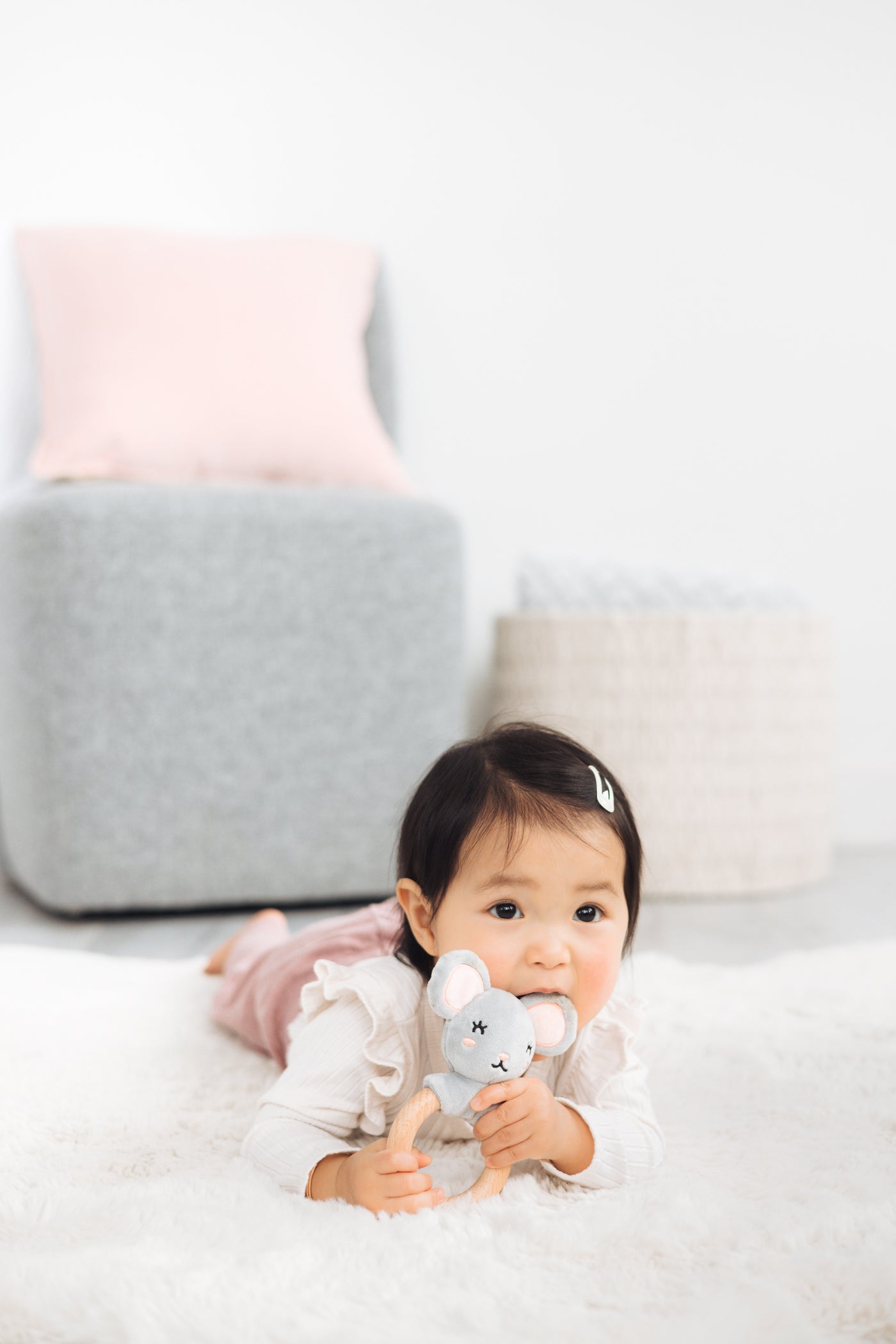 mouse wooden teether